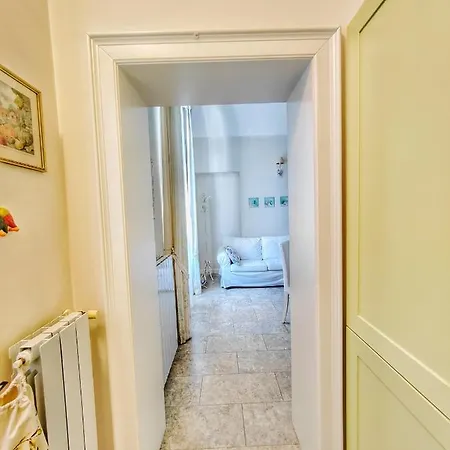 Palazzina Cavour * Monopoli