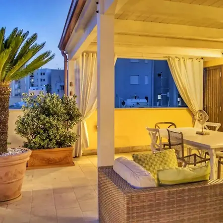 Palazzina Cavour Holiday home *