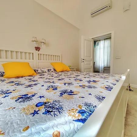 Palazzina Cavour Holiday home *