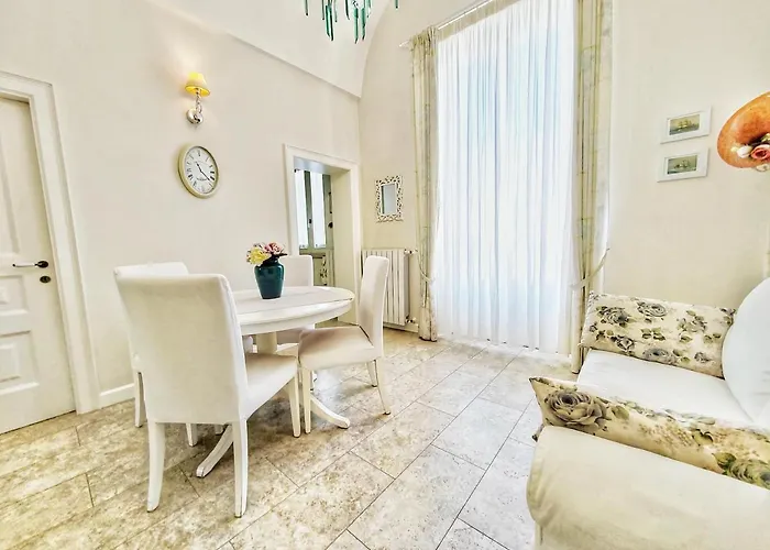 Palazzina Cavour Feriehus Monopoli